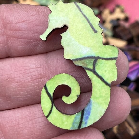 Liberty Puzzles Seahorse Classic Wooden Jigsaw By Sue Coccia 480 Pieces Complete - Picture 9 of 14